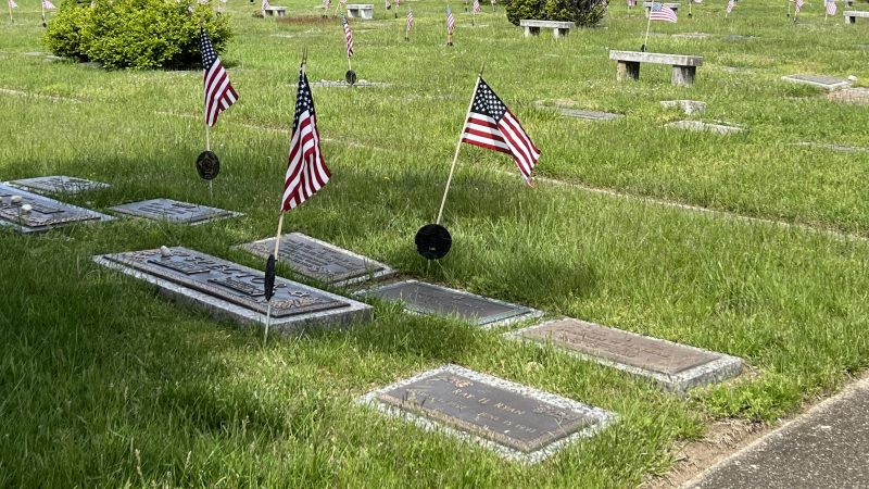 Flagging of the Graves of our Veterans
